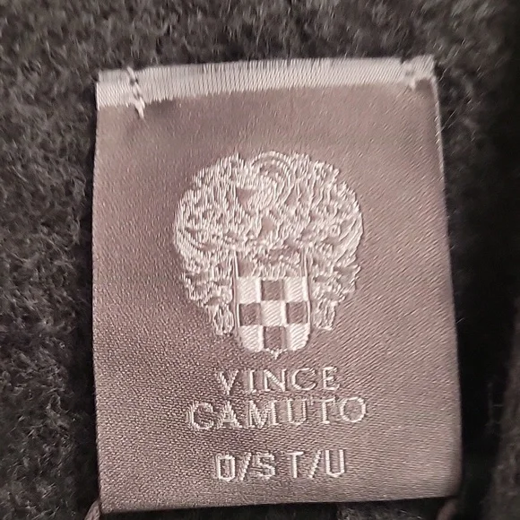 Fringe Poncho/Cape - Picture 3 of 6